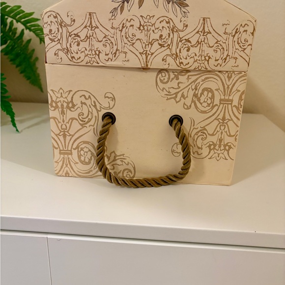 Large Chest Butterfly Adorned Rounded Lid - Picture 2 of 4